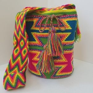 100% Wayuu Shoulder Bag-Mochila Colombiana Wayuu
